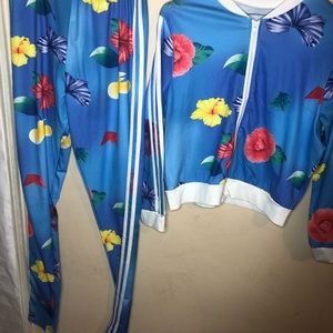 Blue colorful outfit